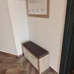Lovmar * Zára